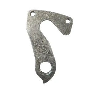 Meta CNC Model 414 | Pilo D1221 Equivalent | CNC Alloy Derailleur Hanger | Silver